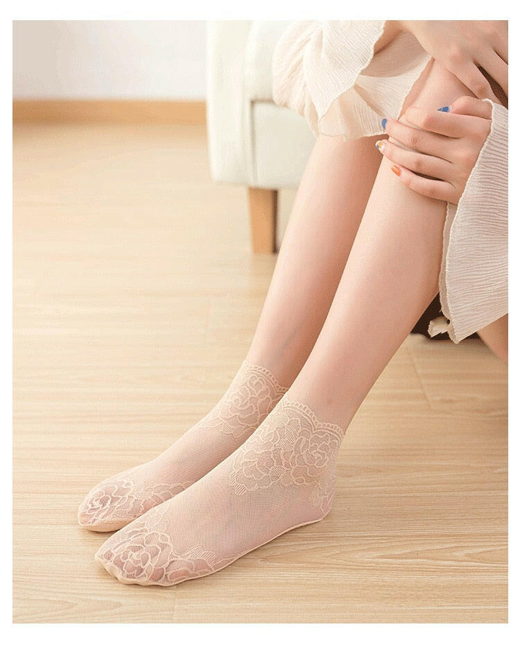 Best Seller Women’s Lace Socks – Classic Floral Pattern for Any Outfit ROSE-SKIN EUR 35-41