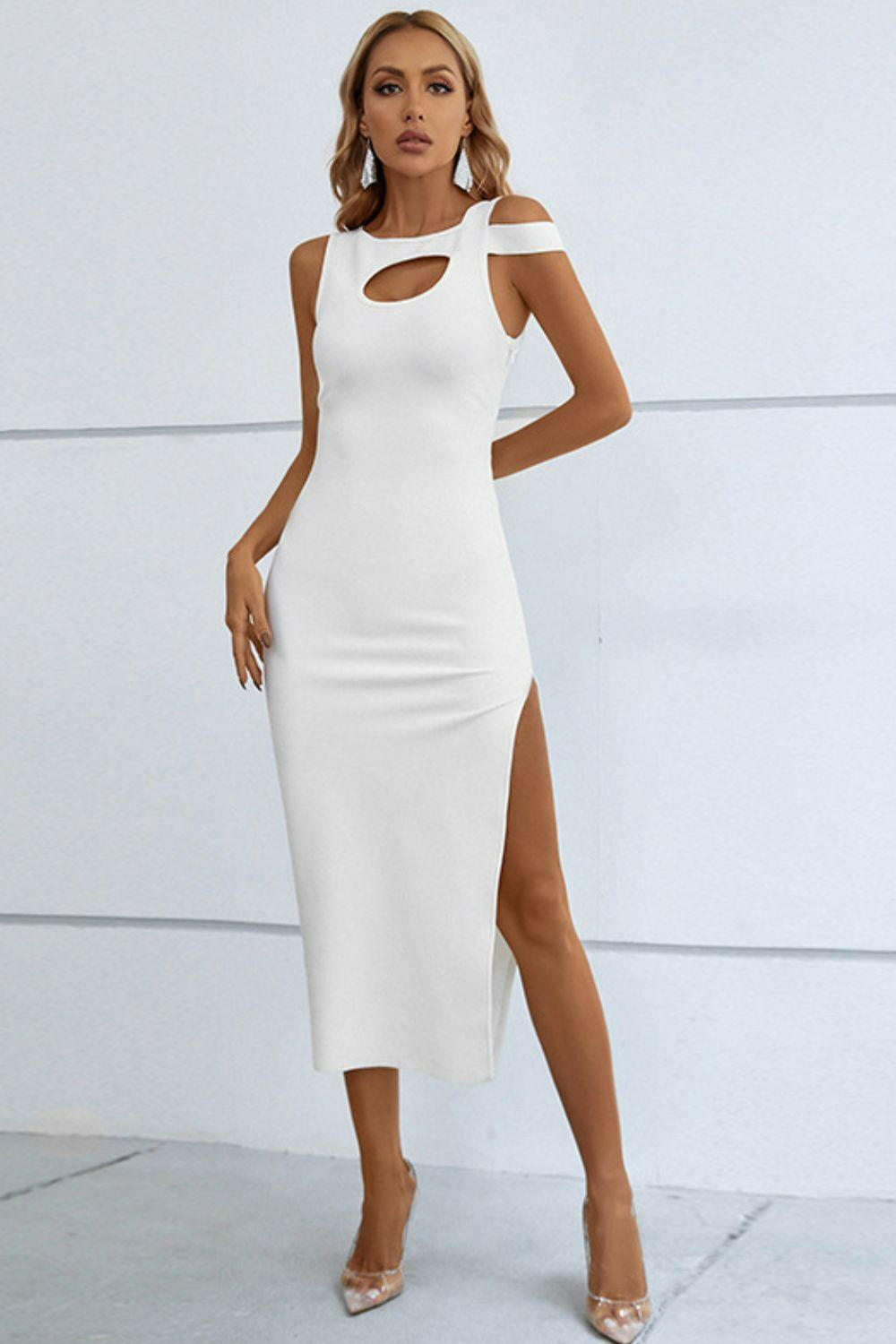 Sleeveless Round Neck Midi Dress - Dresses by The Nichole Collection