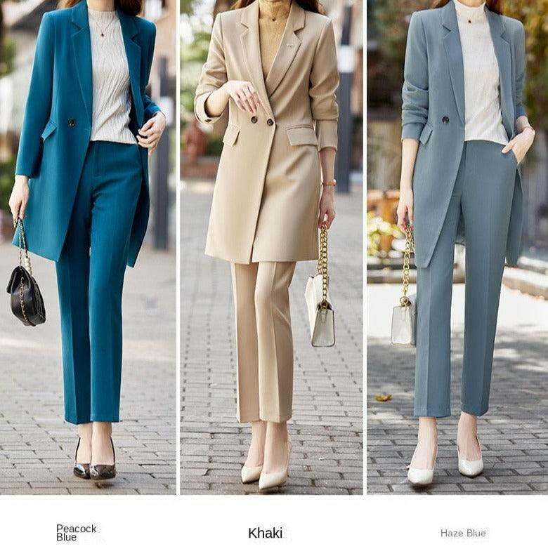 Sophisticated Women's Blazer Suit